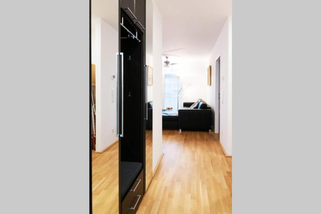 New, Quiet Flat Next To U1, Vic, Shopping Mall,... فيينا المظهر الخارجي الصورة